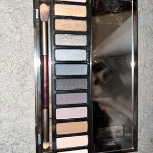 Naked Smoky Palette. Never used!